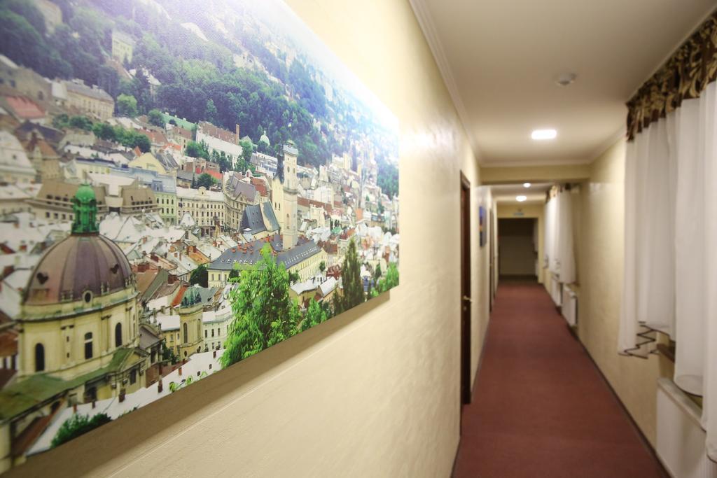 Argo Hotel Лвив Екстериор снимка